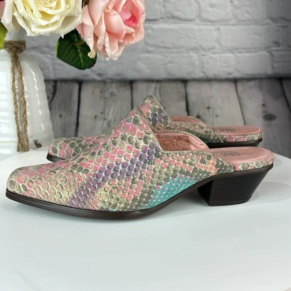 OAK TREE WESTERN WEAR Muti Color Snakeskin Print Leather Low Heel Mules - Picture 3 of 17